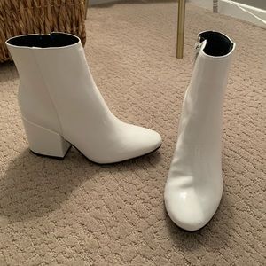 Madden Girl by Steve Madden white booties